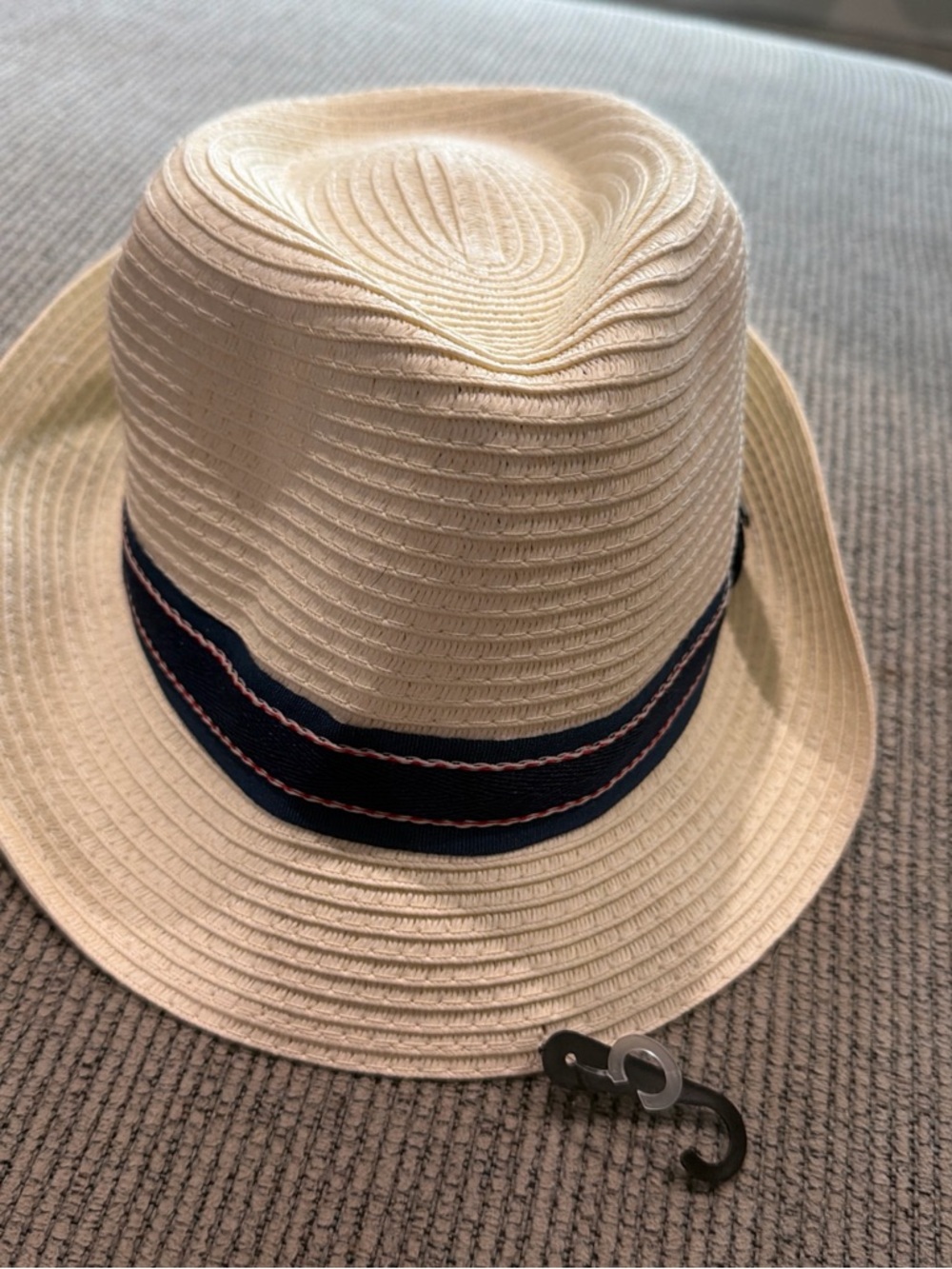 Circa1921 Dorfman Hat C Lightweight Beige Fedora with Navy Band xl